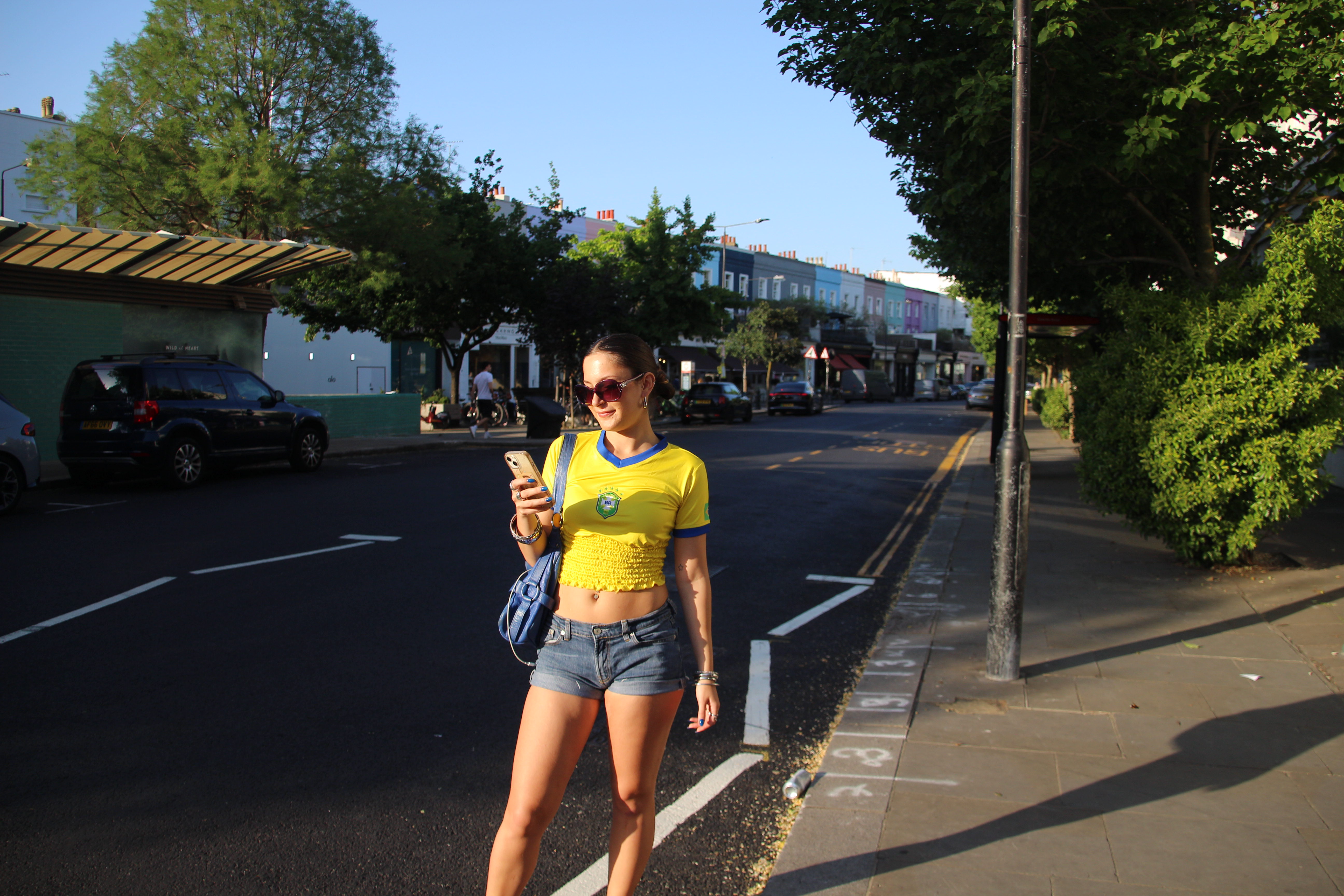 Yellow · view 6